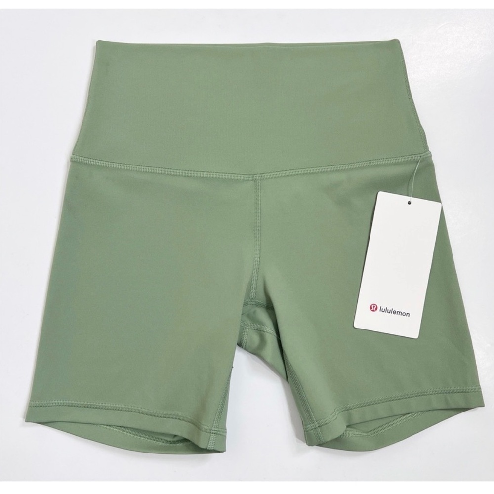 Lululemon NWT Align High-Rise Short 6" Desert Green